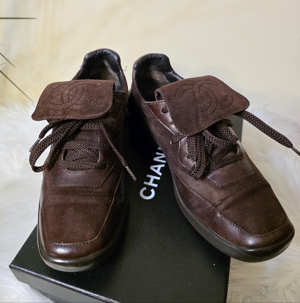 🟤 Chanel CC Logo Shoes 🟤 - Picture 2 of 15